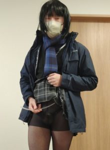 Trav Rennes ch à faire la pute docile avec macho