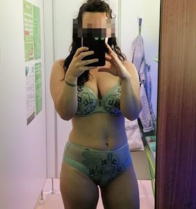 Cherche à tromper mon époux dans une expérience SM (35)