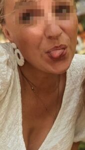 Femme cougar coquine cherche rdv sexe sensuel et discret Ă Bruz